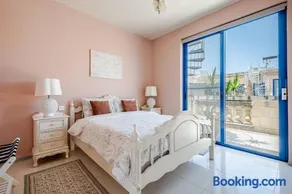 Il-Kannizzata luxurious Gozo penthouse with sea view & pool - Image 2