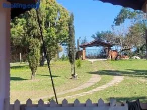 Casa de Campo ampla e confortavel em Araçoiaba da Serra com lareira, perfeita para o friozinho - Image 5