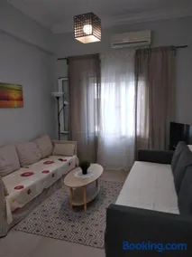CENTRAL TOWN HOUSE 60m2**** - Image 2