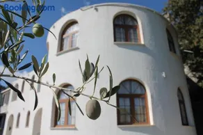 Pataki Guesthouse - Image 3