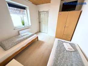 I Apartment 17 Personen - Monteurzimmer - Ferienwohnung, Großköllnbach - Image 2
