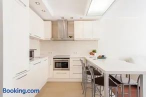 Central Apartment in Gedimino Av by URBAN RENT - Image 1