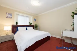 Cozy Room with Private Washroom in Central Location - Image 3