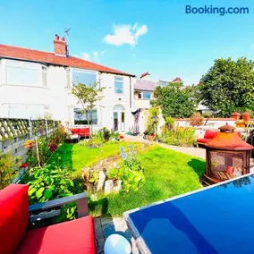 Liverpool - Cosy Jazzy Beach Home! - Image 4