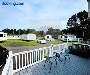 JL Cornwall Newquay Caravan - Image 2