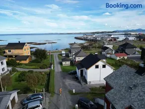 Et hus dypt i havet - Image 4