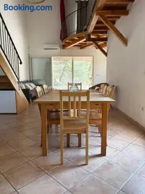 Maison de vacances en bord de rivière - Image 3