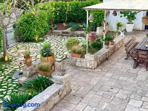 Sto al Trullo - Historic Trullo with Private Jacuzzi and Sauna - Image 2