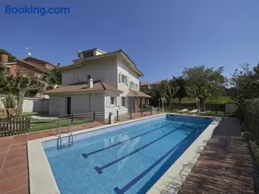 Villa Julia | 14pax. 5' sea & train - Image 3