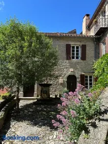 Ostal de la Croix Vieussan - Image 1