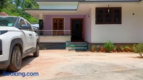 Leland Homestay - Image 1