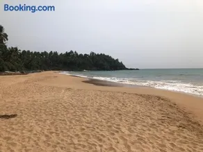 Oruwa Turtle Beach Villa - Image 2