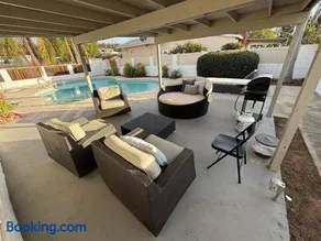 Heated pool, Sunny San Diego, Entire home, Free Parking, BBQ, Pets allowed, family neighborhood! - Image 1