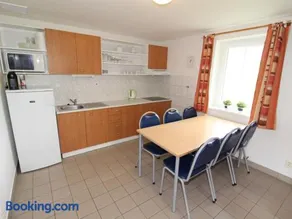 Holiday Home Holiday Hill 50 by Interhome - Image 5
