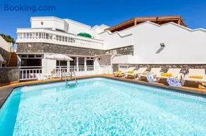 Villa Ramos Uno - Image 1