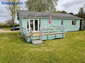 The Cabin,Kings Lane,Weston - Image 2
