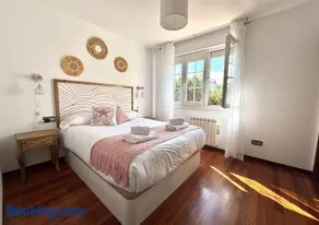Xivares playa - Image 1