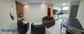 Espaço inteiro prox do aeroporto com ar cond e chuv elétrico - Image 1