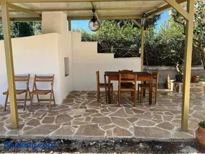 Traditional house with fresh vegetables garden - Image 1