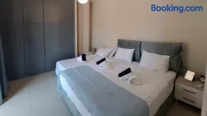 Thouria Agora Suites 3 - Image 3