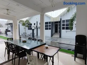 Ziela Guest House - Image 2