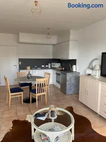 Appartement Mac Auliffe - Image 1