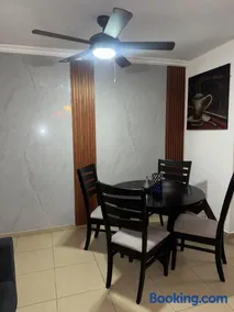 APARTAMENTO 3 habitaciones y piscina a solo 15 minutos del aeropuerto - Image 4
