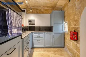 Charming Restored Townhouse with Rooftop Terrace & BBQ - Attard - Image 3
