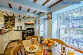 3 Bed in Hawes oc-hhmy23 - Image 4