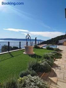 Cozy Suite for 2 with Balcony & Sea View Villa Elma - Image 2