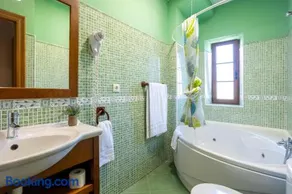 Apartamentos Rurales Las Dos Torres - Image 3