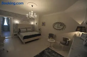 Margot Luxury Studio - Image 3