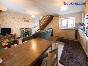2 Bed in Harrogate oc-hh072 - Image 3
