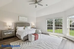 World Cup 2026 Luxury Villa - 6BR, Movie Theater, Gym & Games - Image 3