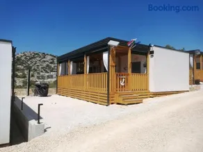 Mobile Home Tom 12 - Image 1