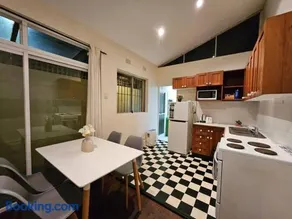 A-2BR in Redfern Close to Sydney CBD & Airport - Image 3