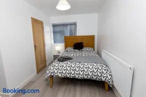 Comfortable Stays - Shirley, Solihull - Image 3