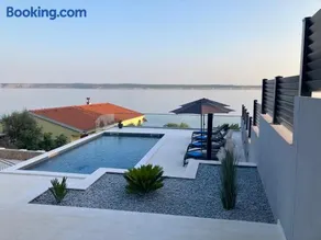 Apartment Lina - Pool and Sea View - Image 1