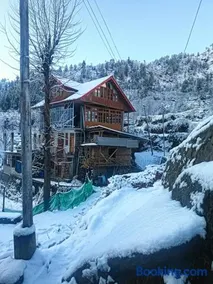 Rashmika home stay Seri shansher - Image 5