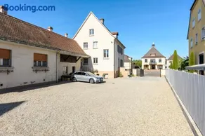 Voll ausgestattete Ferienwohnung mit Grill und Garten - Image 4