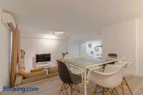 Spacious modern-2Bedroom 2Bathroom-Bernabéu - Image 2