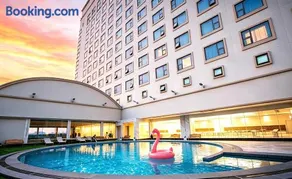 Sarita Hotel Bangkok , Lat Phrao 83 BTS Station & Big C Ladprao - Image 1