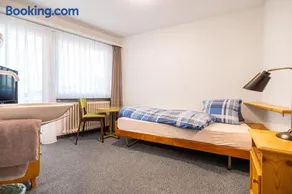 Hotel Haus am Wald - Image 1