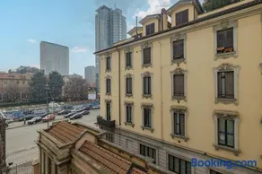 Porta Nuova Design Flat - Image 2
