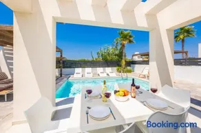 Villa Salty Sun 4 - Image 2