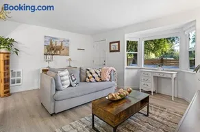 Seattle cottage - Image 3