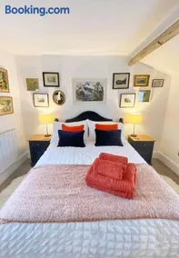 The Little House - Image 2