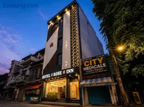 Hotel Rose Inn - Image 1