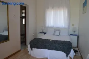 Villelodge Accommodation - Image 2