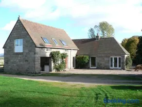 Tornacraig 8 Person Country House on Royal Deeside - Image 2